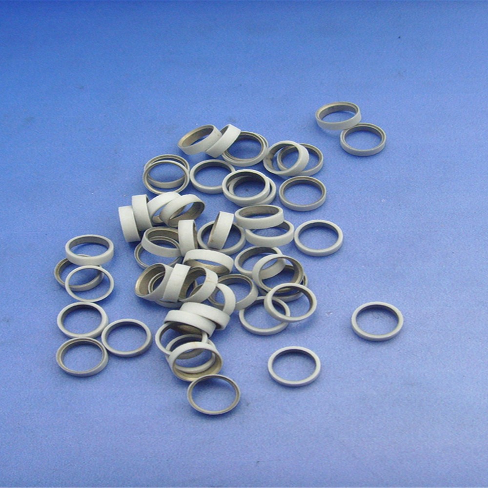 Inner surface metallizing ring made by Shenzhen Huaxin Precision Ceramics